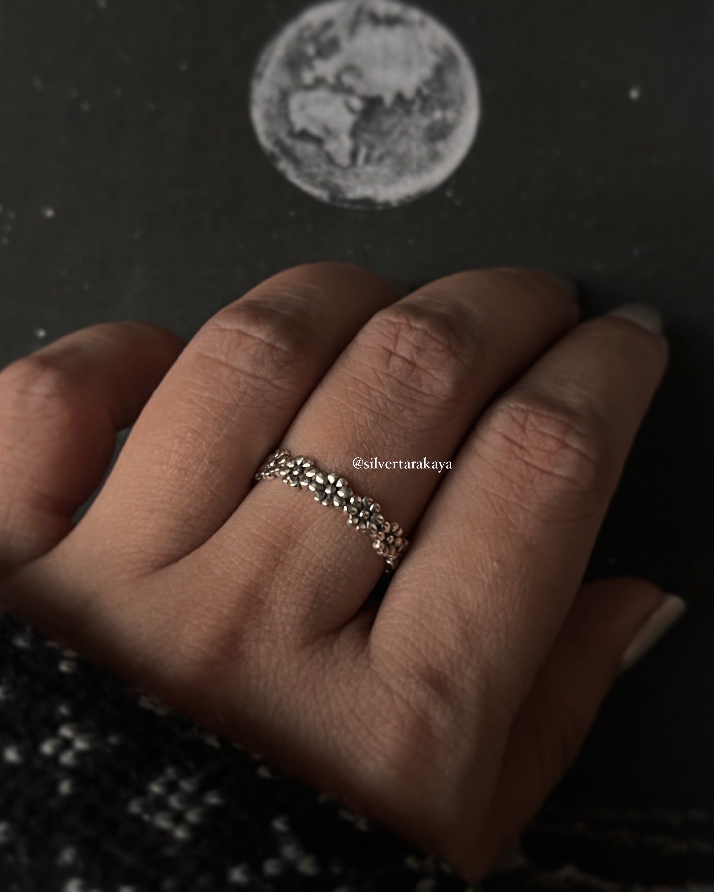 925 Sterling Silver Eternal Blossom Ring - Beautiful Flower Band