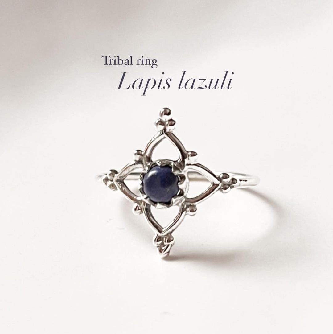 Lapis Lazuli Flower Silver Ring with Elegant Design