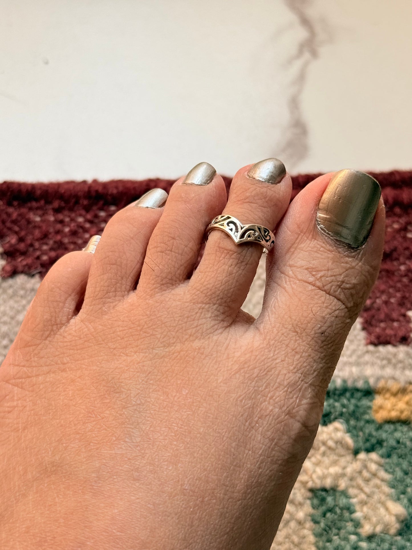 925 Sterling Silver V/ Chevron Vintage Filigree Toe Ring