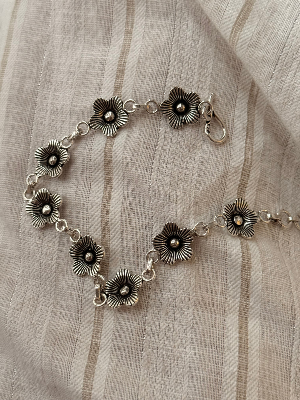 925 Sterling Silver Big Flower Bracelet