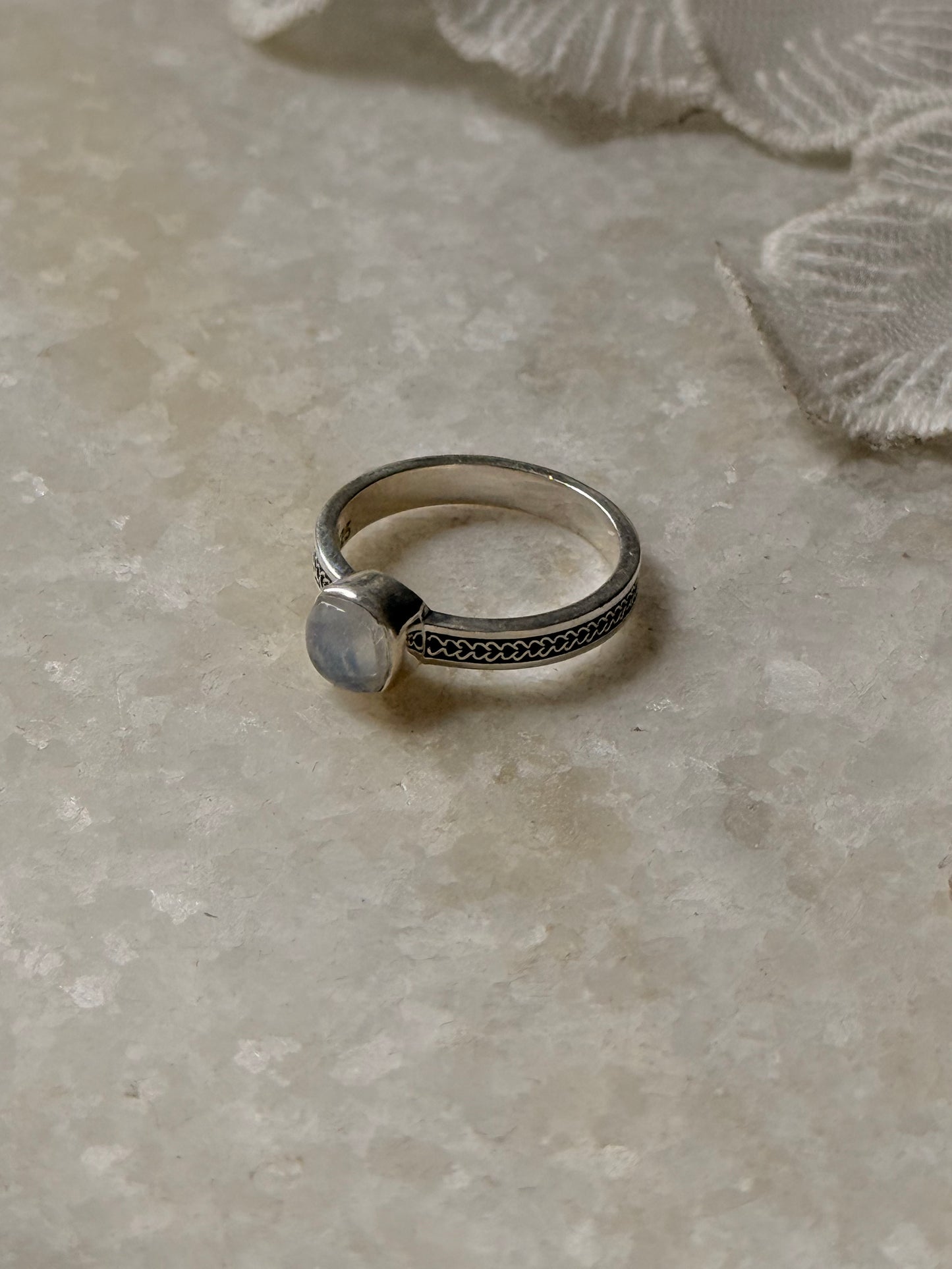 925 Sterling Silver Rainbow Moonstone Square Heart Band Ring