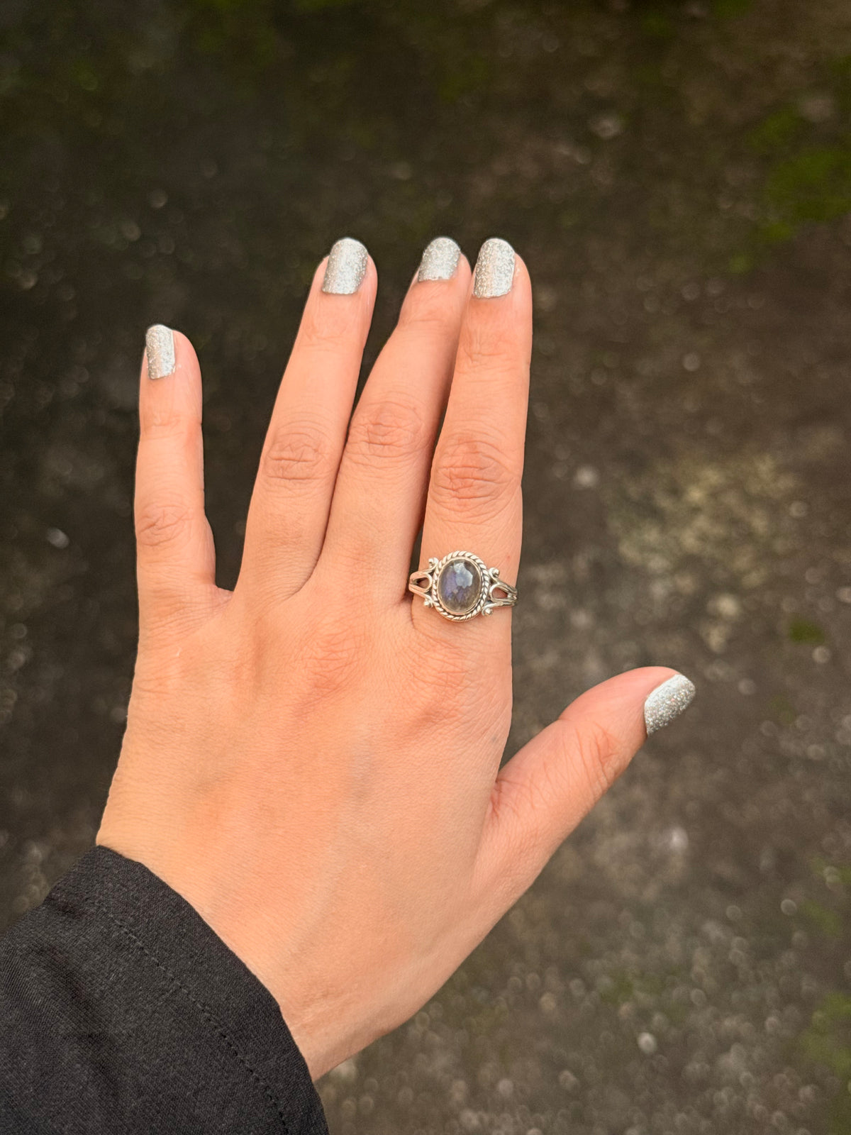 925 Sterling Silver Labradorite Oval Stone Ring