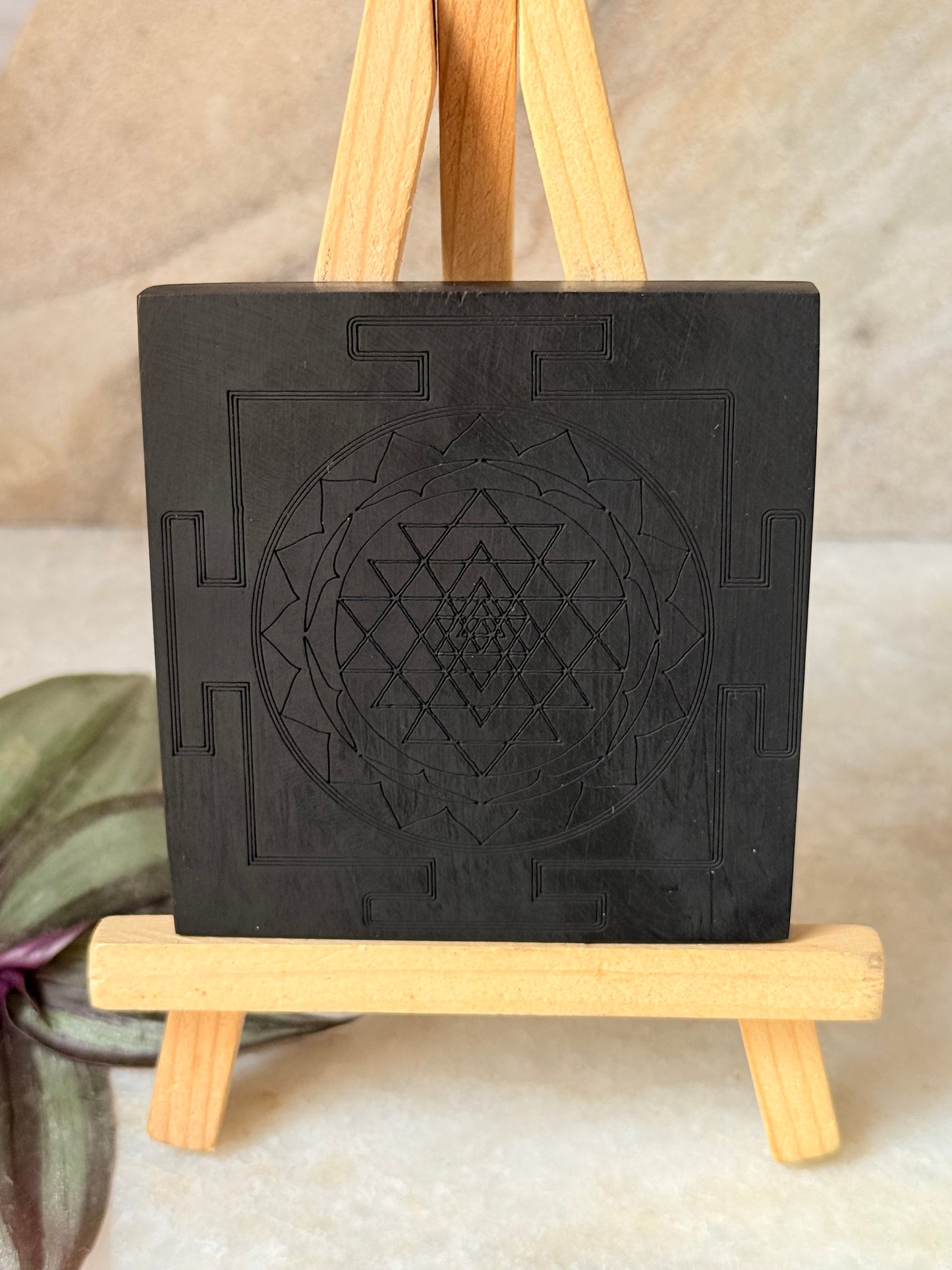 Black Plate Square - Shree Yantra For decor