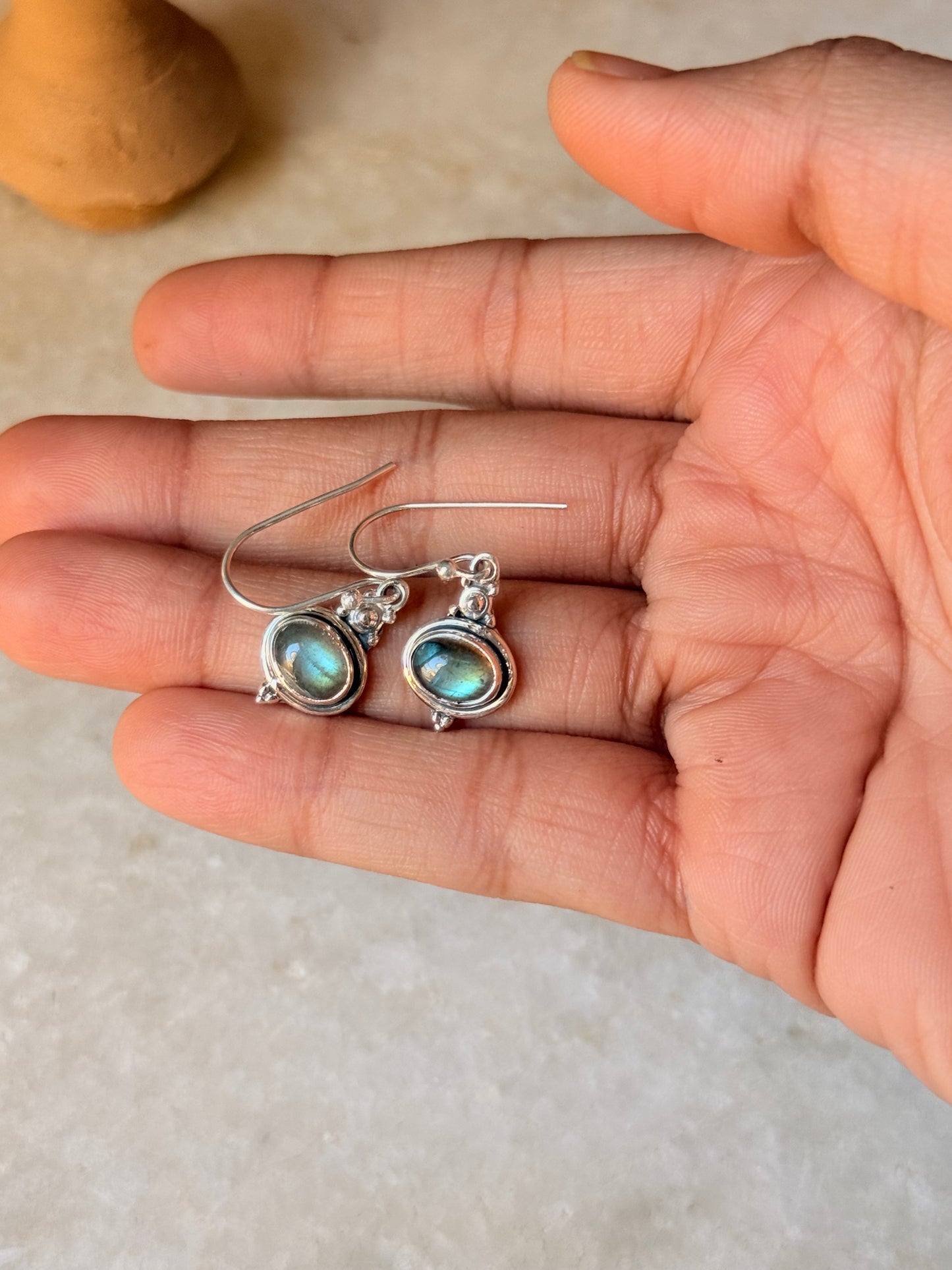 925 Sterling Silver Labradorite Rawa Handcrafted Antique Style Hook Earrings