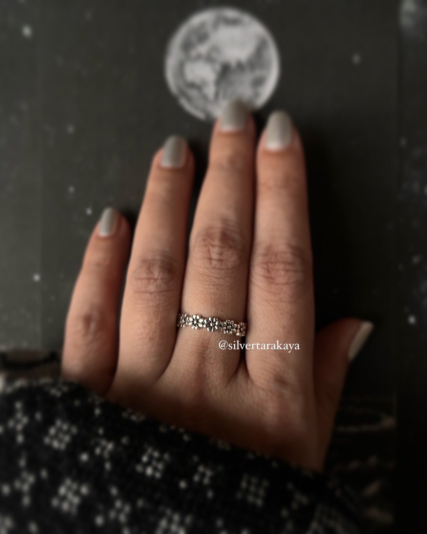 Eternal Blossom Flowers 925 Silver Ring - Graceful Floral-Inspired Band