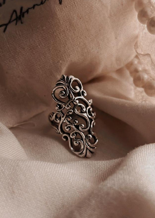 Elegant Fleur De Lis design 925 sterling silver ring