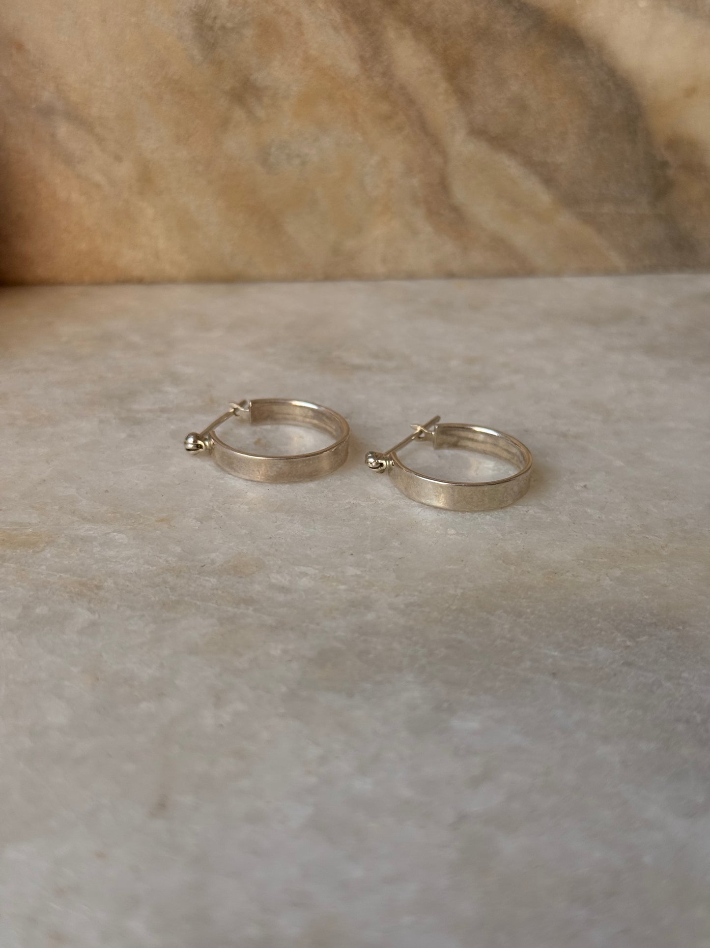 925 Sterling Silver Chunky Italian Plain Rectangular Hoops