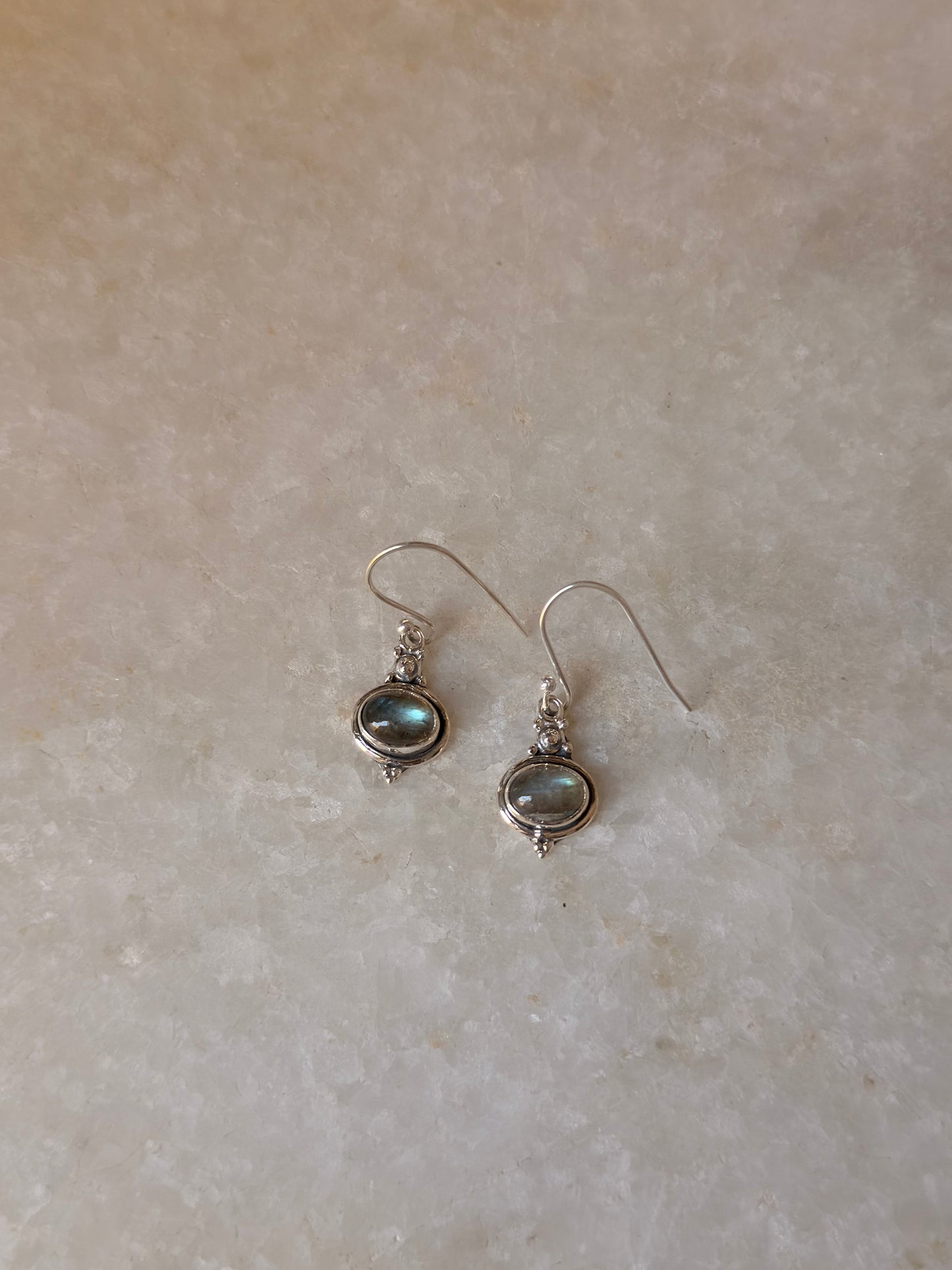 925 Sterling Silver Labradorite Rawa Handcrafted Antique Style Hook Earrings