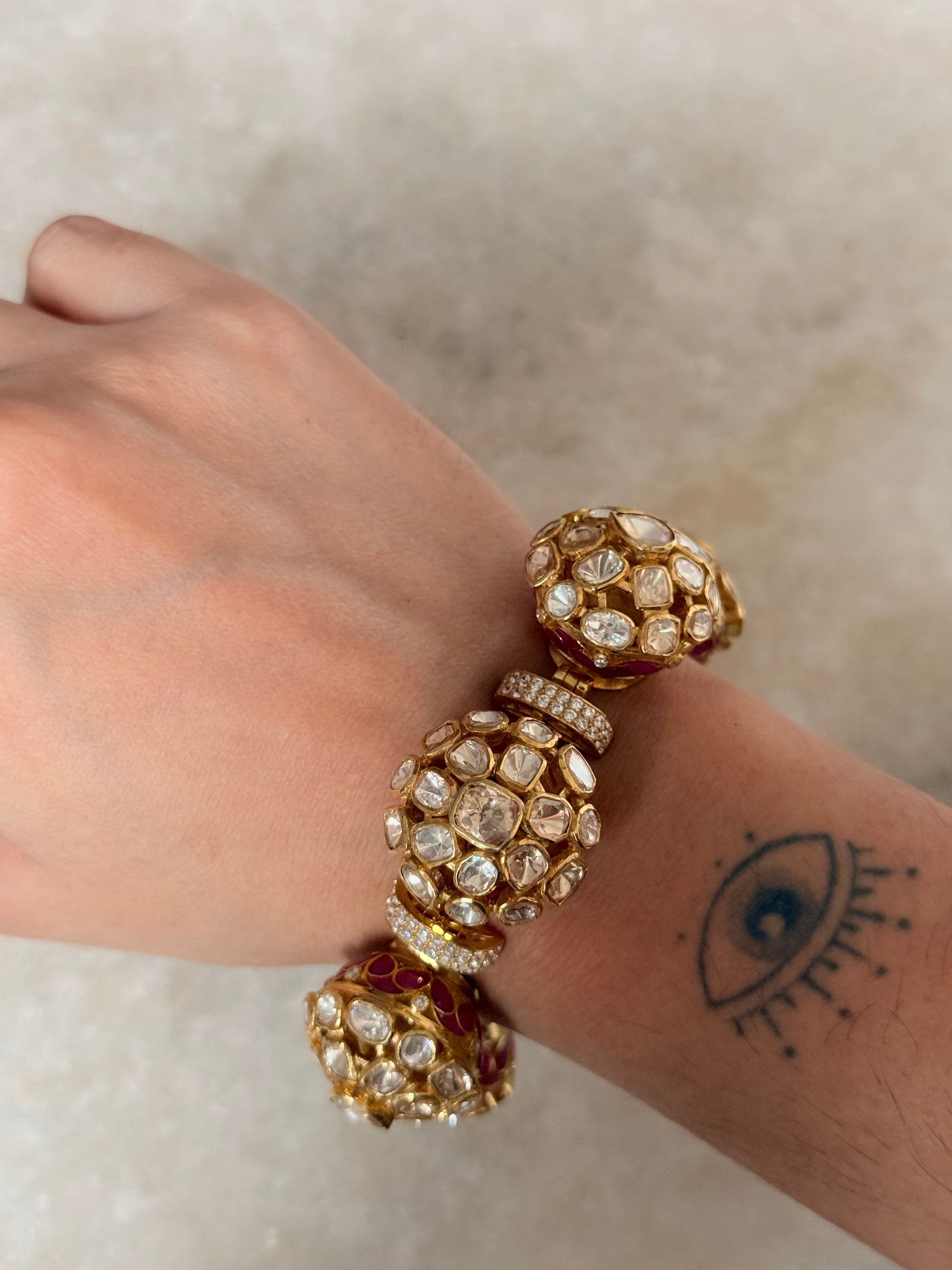 925 Sterling Silver Gold Plated Antique Moissanite Polki Pink Kundan Statement Bracelet
