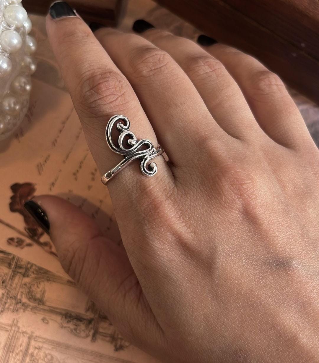 Unique spiral vintage silver ring for women