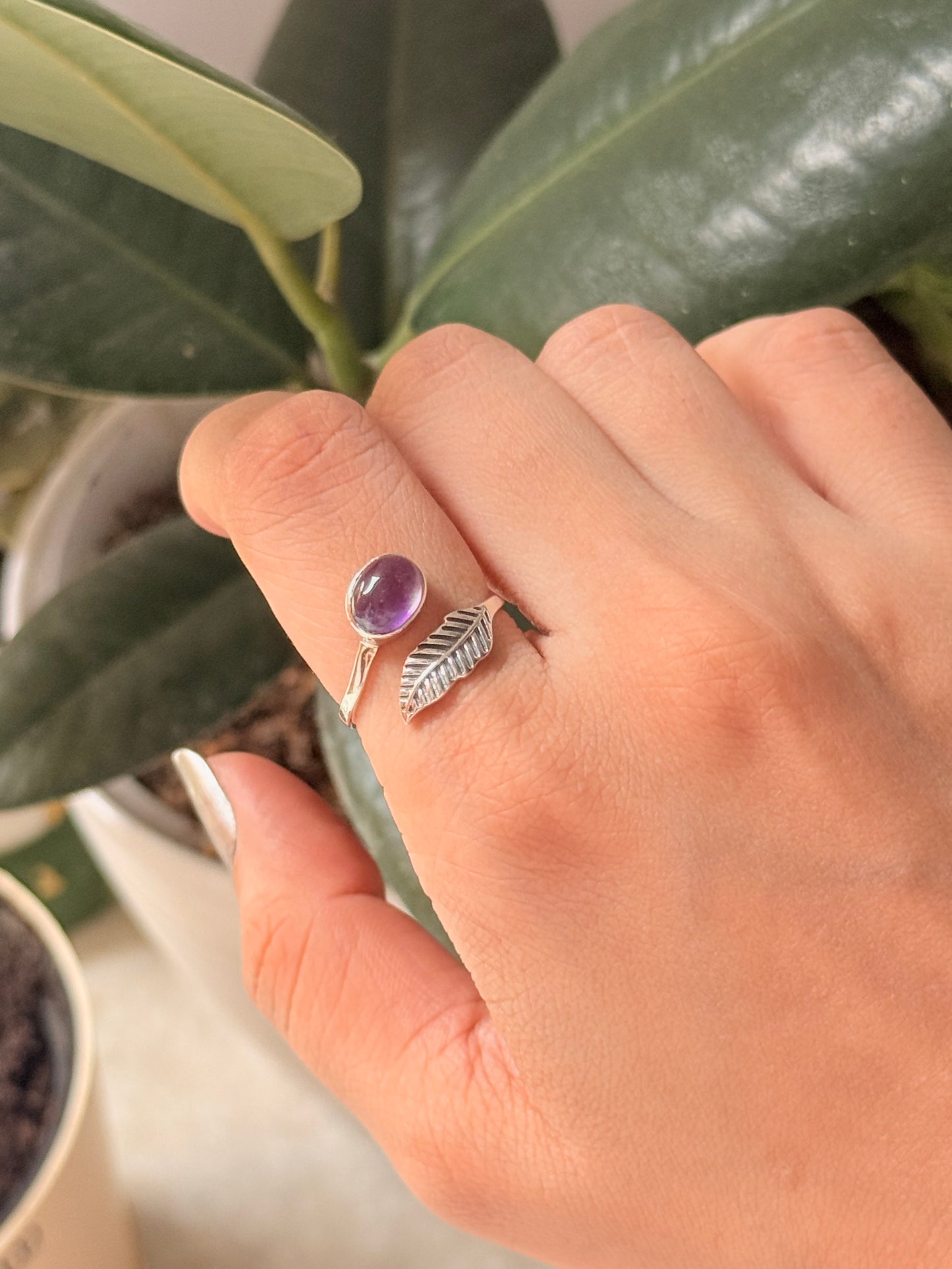 925 Sterling Silver Amethyst Feather Adjustable Band Ring