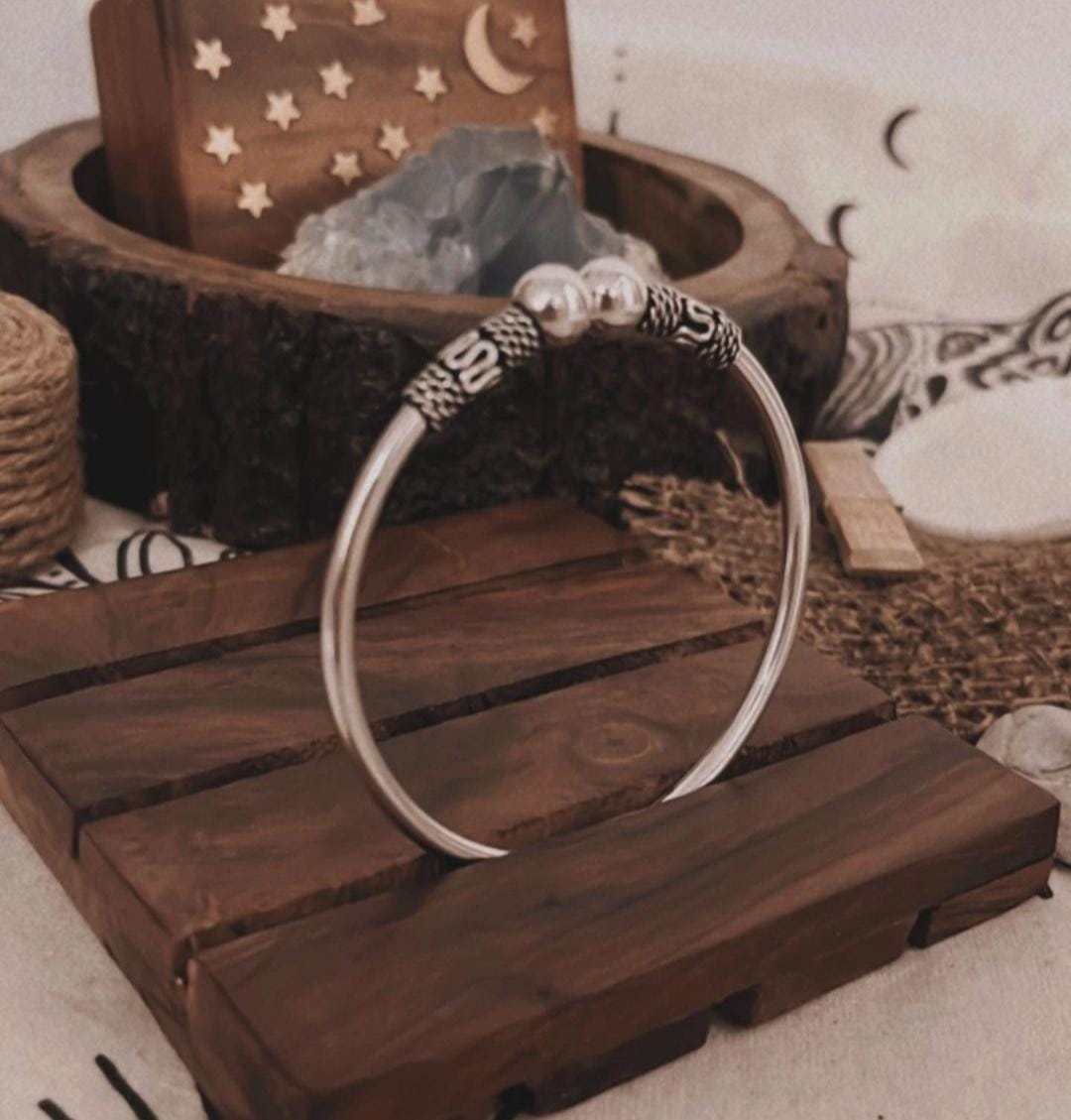 Elegant Antique Adjustable Kada for Jewelry