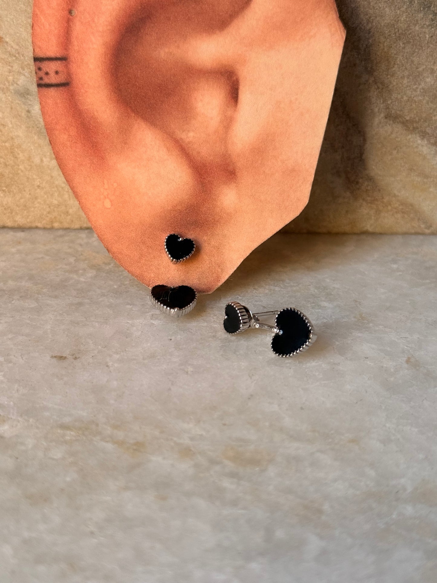925 Sterling Silver Black Heart Enamel Studs