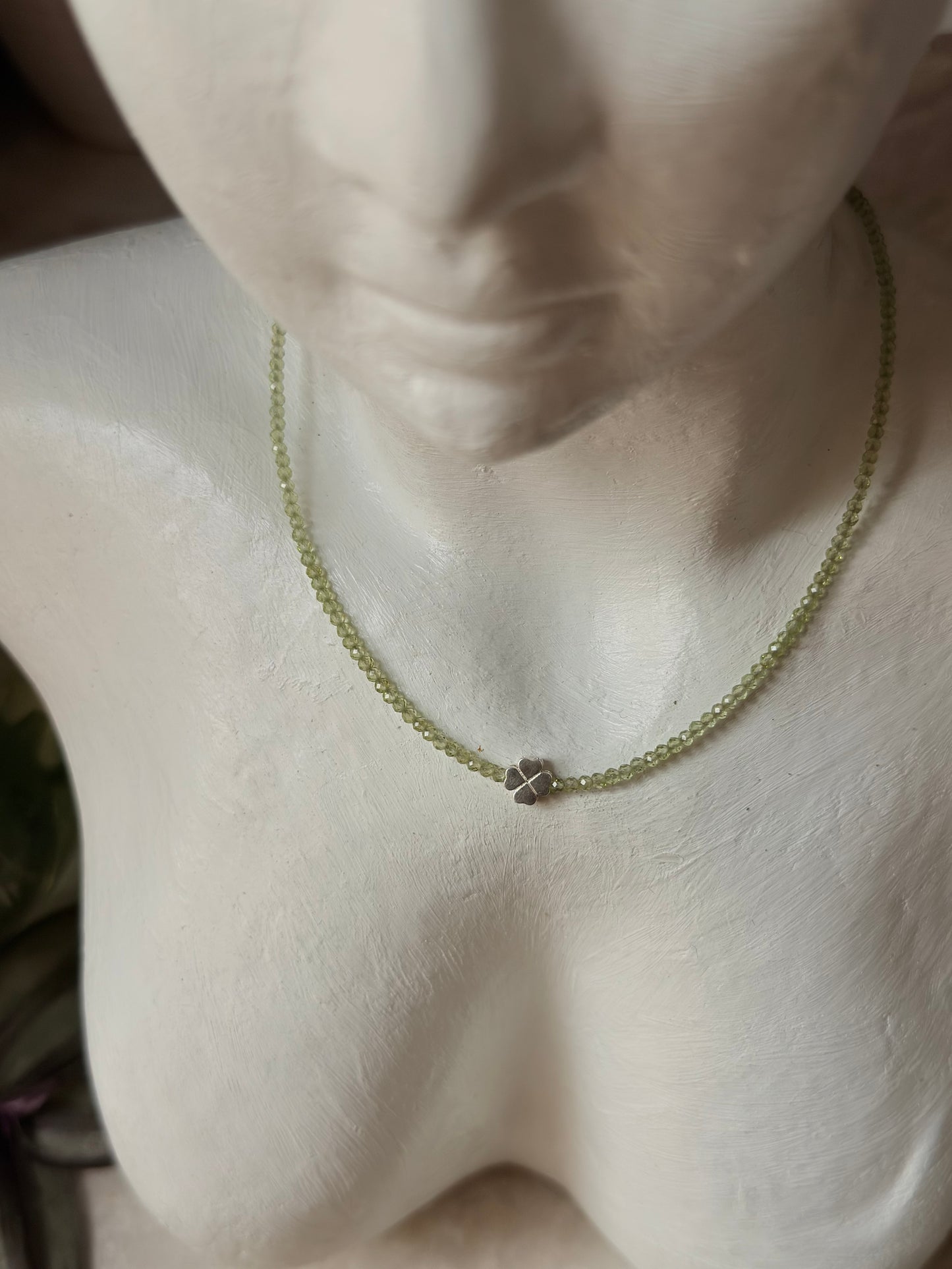 925 Sterling Silver Peridot 2mm Floral Charm Necklace