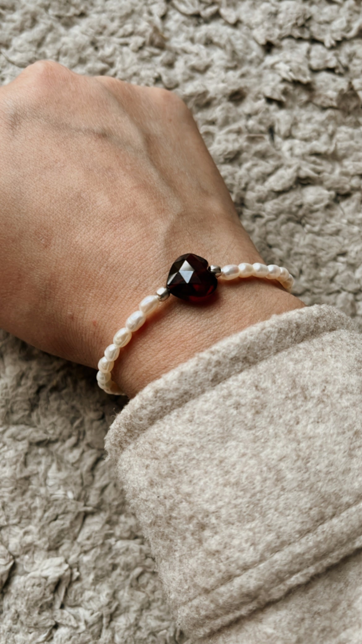 Garnet and Pearl Bracelet for Healing and Wisdom