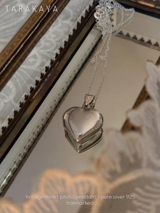 925 Sterling Silver Vintage ~ Classic Heart Photo Pendant
