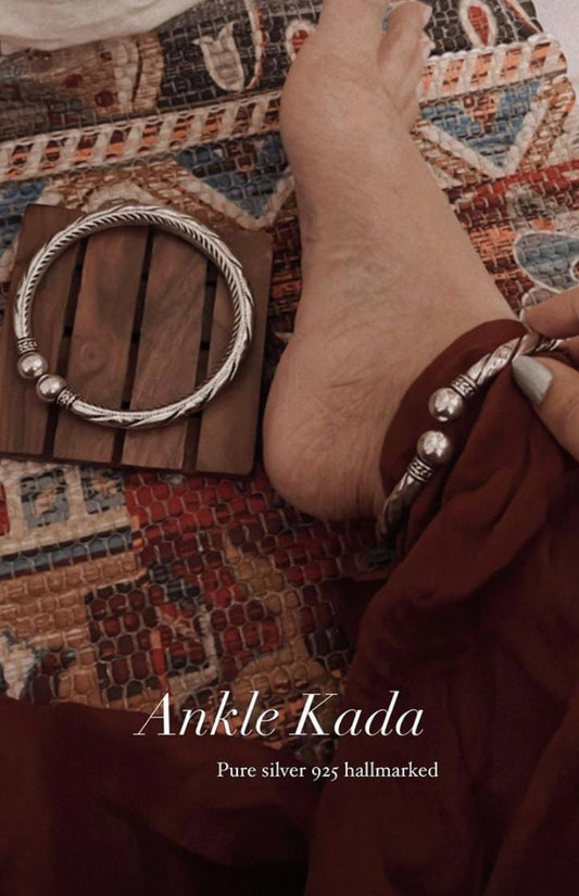 Leg Kada in Pure Silver with Traditional Design