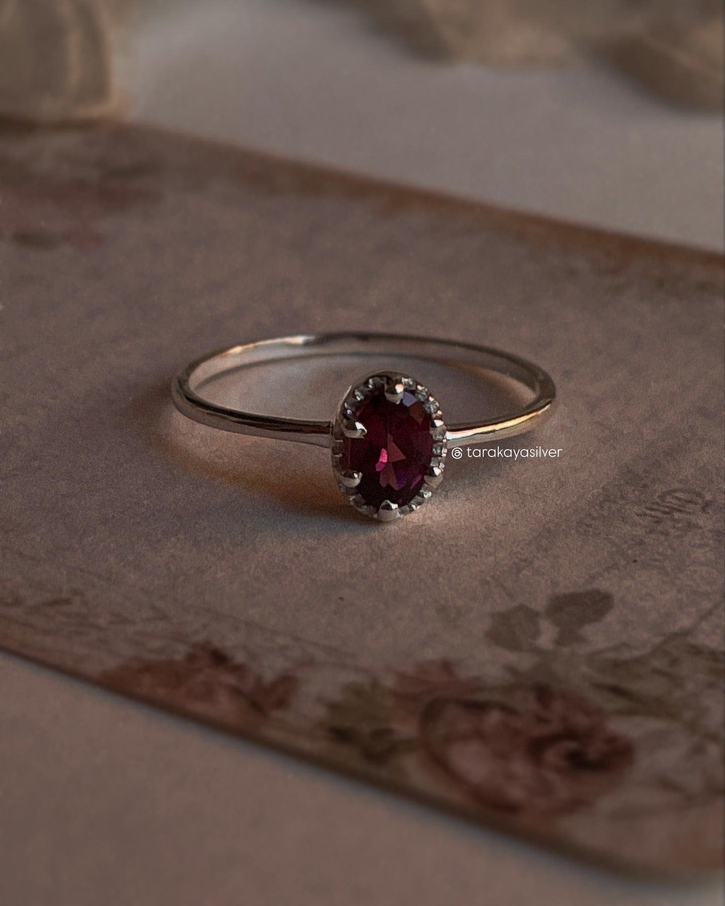 Stunning Rhodolite Garnet Solitaire Ring in 925 Sterling Silver