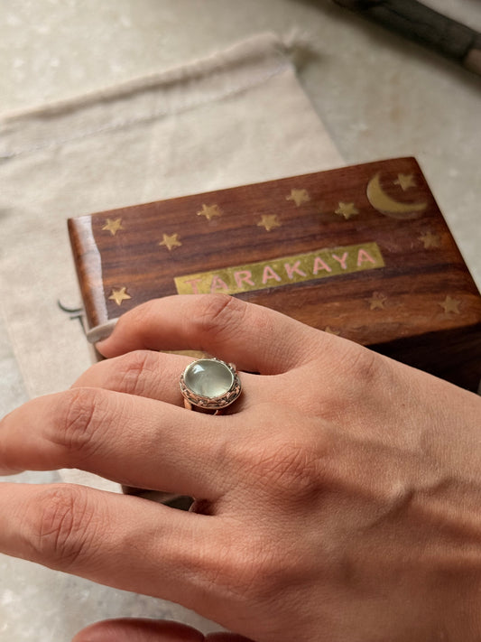 925 Sterling Silver Prehnite Oval Boho Ring