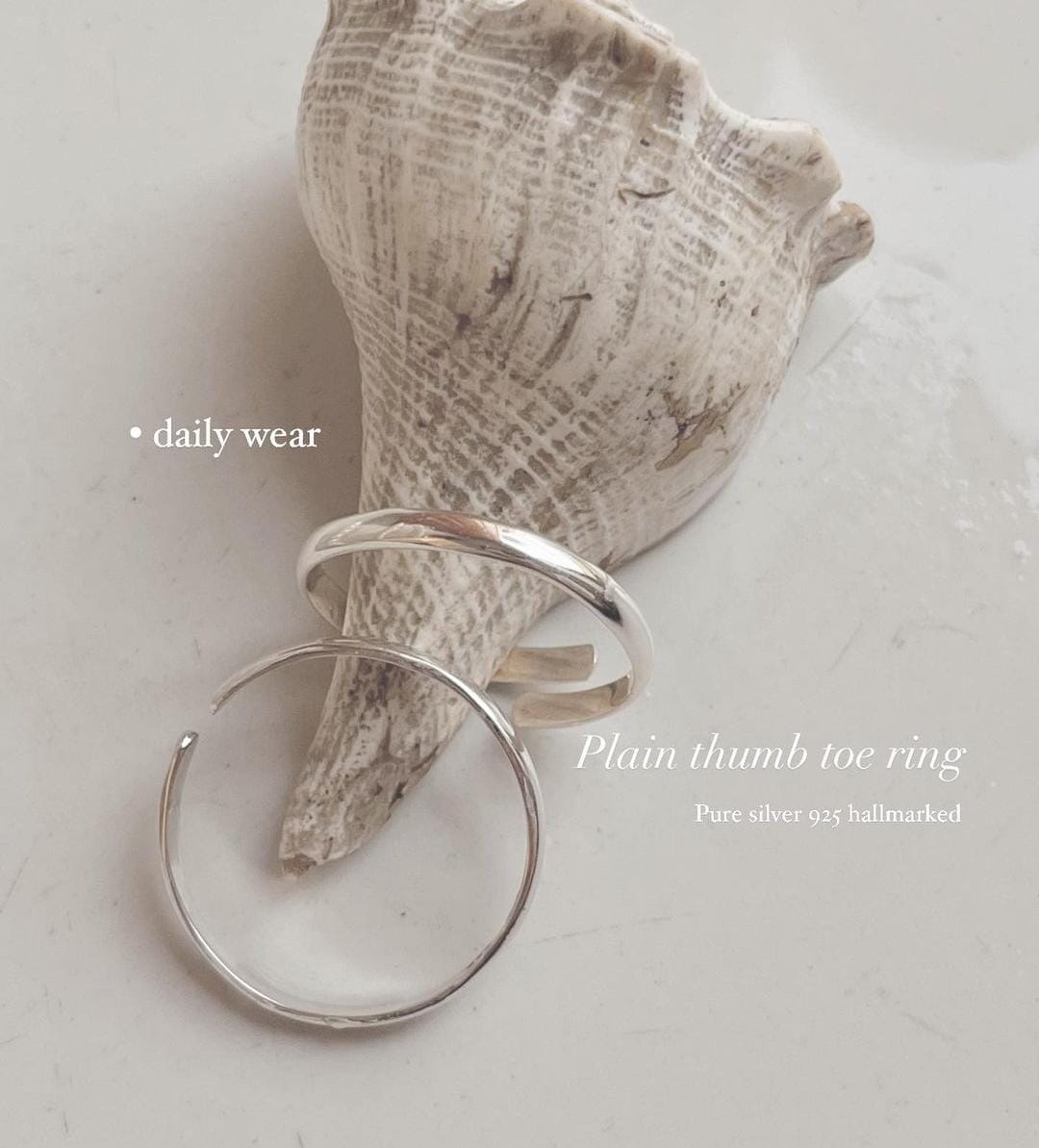 Classic Plain Thumb Toe Ring in Sterling Silver