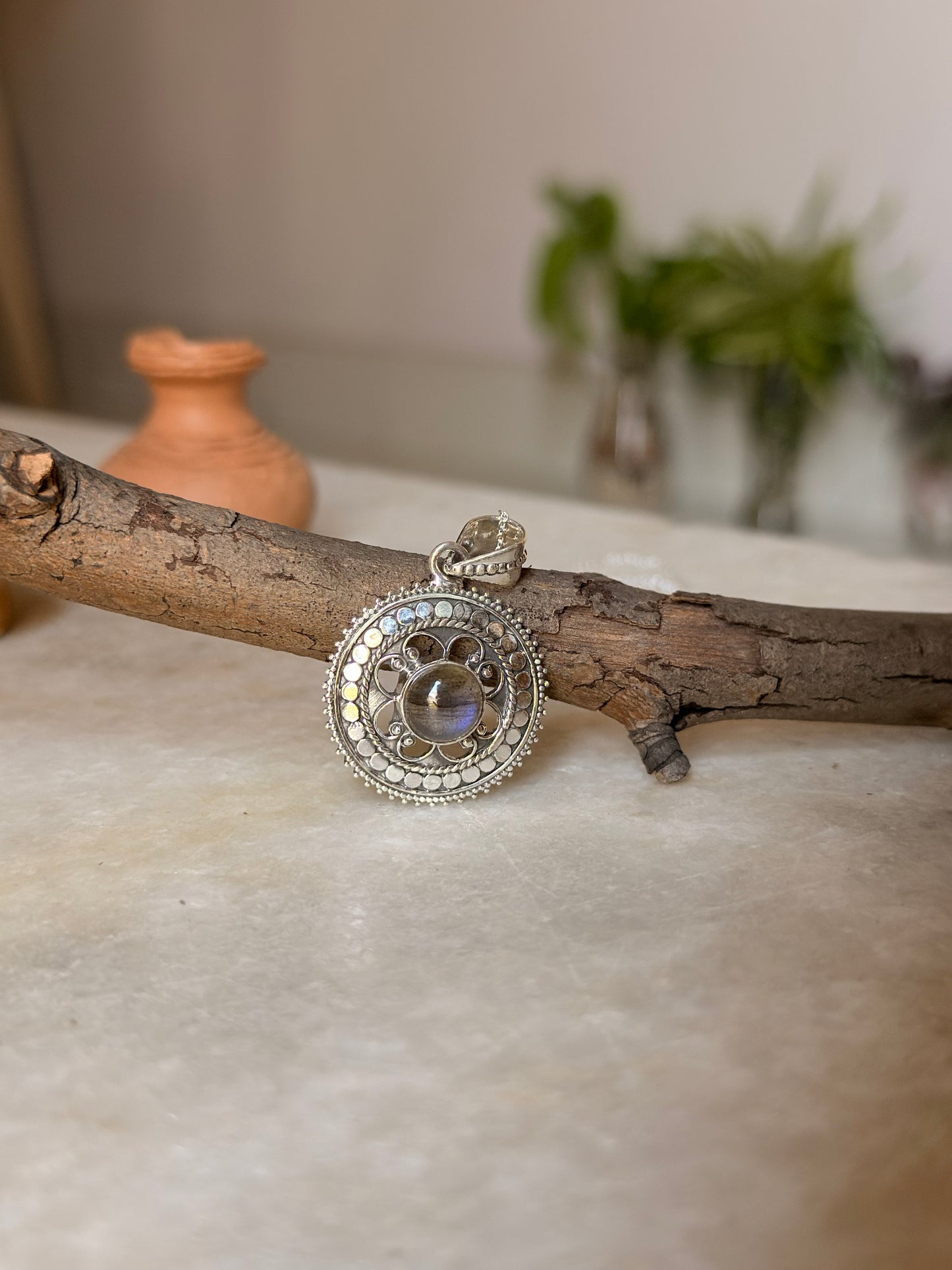 925 Sterling Silver Labradorite Mandala Boho Handcrafted Pendant
