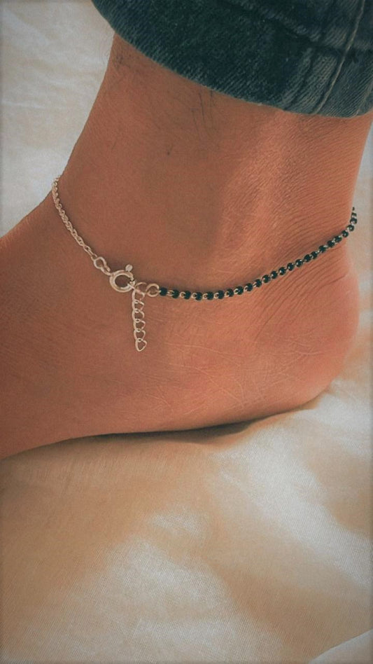 Nazariya Black Bead Half Chain Anklet in Silver