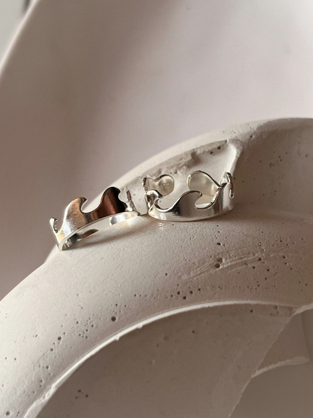 Adjustable wavy pure silver toe ring