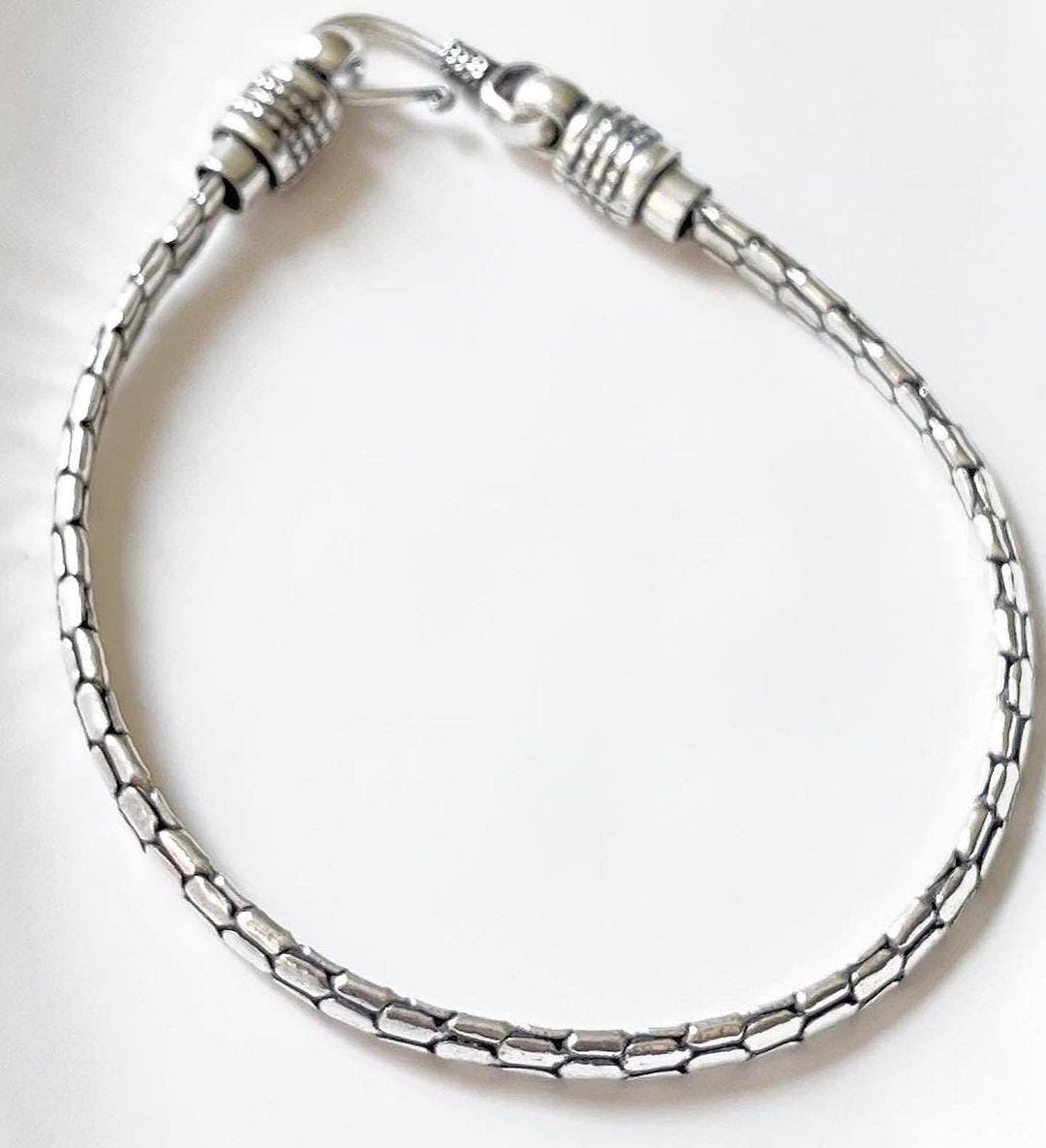 Antique Snake Patterned Silver Bracelet