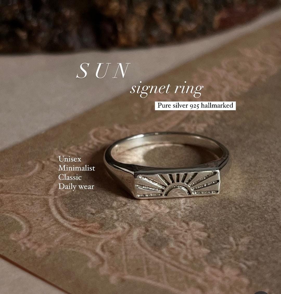 Sun engraved signet sterling silver ring