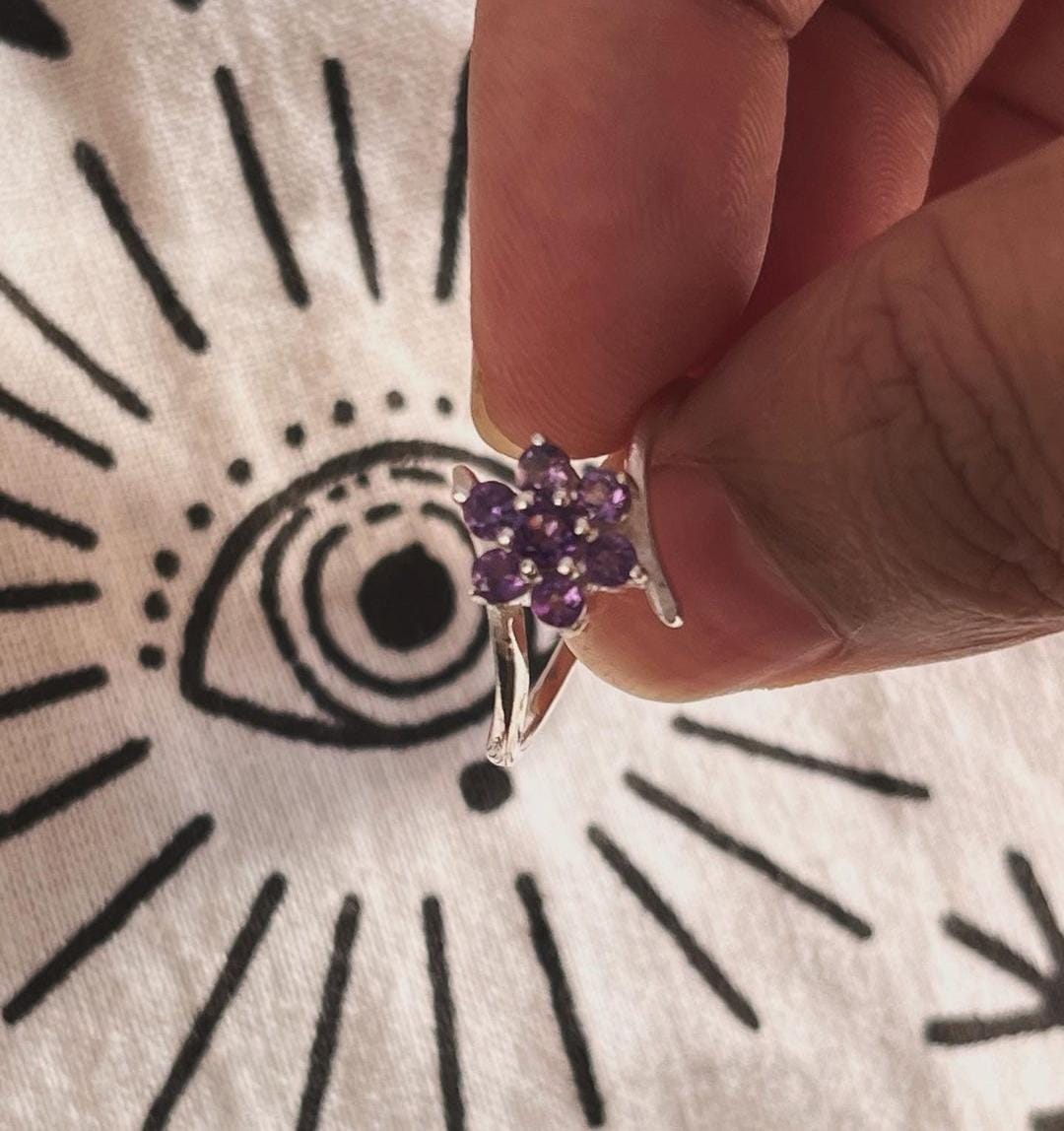 Silver Ring with Amethyst Stone and Floral Design