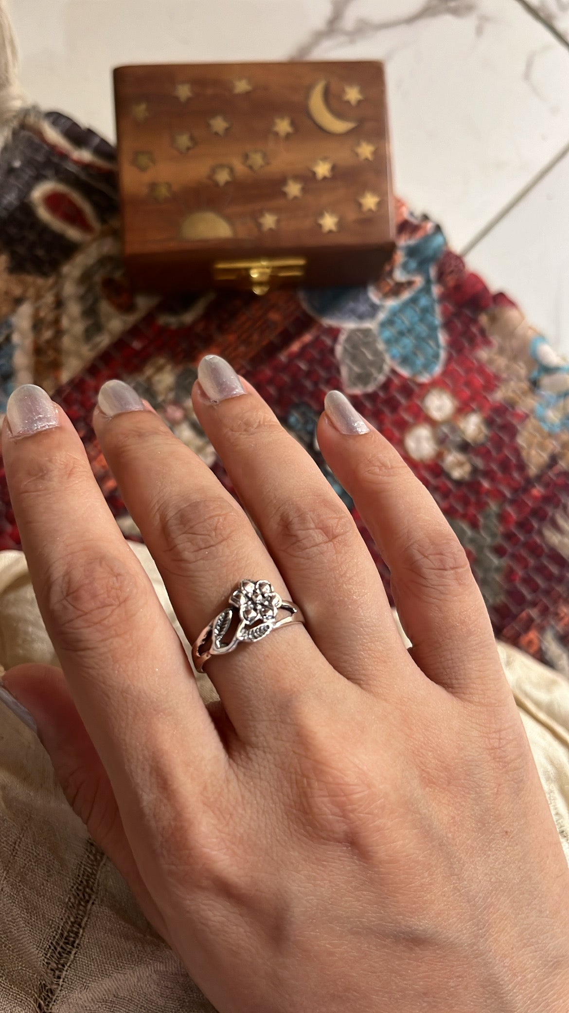 Handcrafted Flower Leaf Design Silver Ring