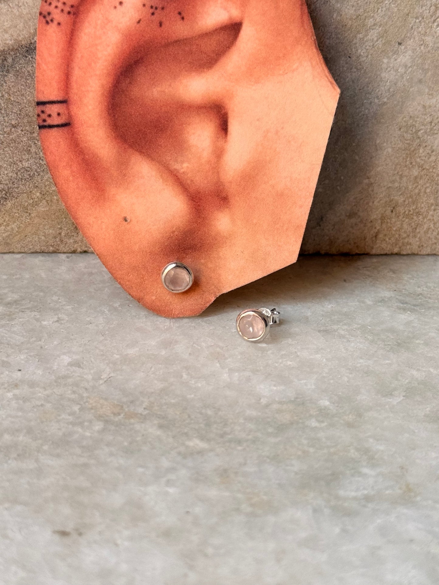 925 Sterling Silver Rose Quartz 6mm Round Studs