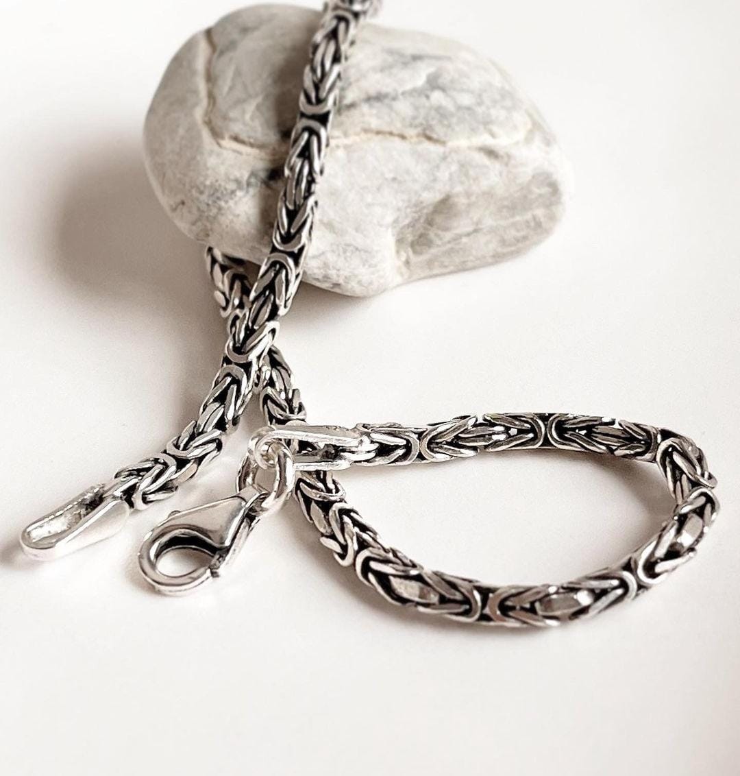 Handcrafted Antique Patterned Silver Bracelet