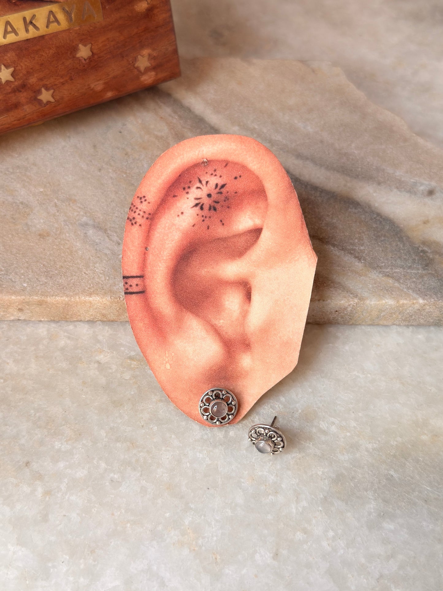 925 Sterling Silver Rose Quartz Round Flower Earrings