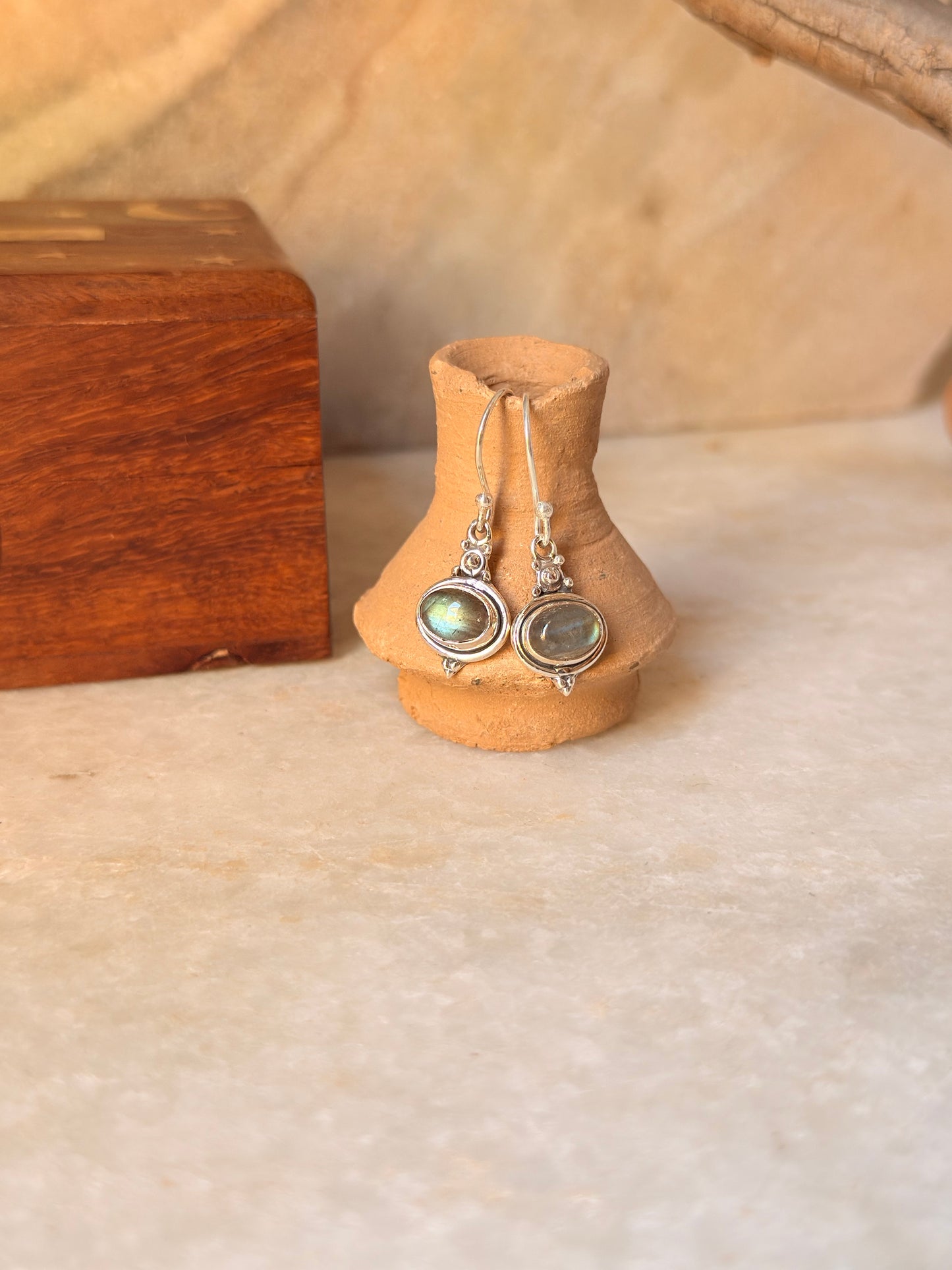 925 Sterling Silver Labradorite Rawa Handcrafted Antique Style Hook Earrings