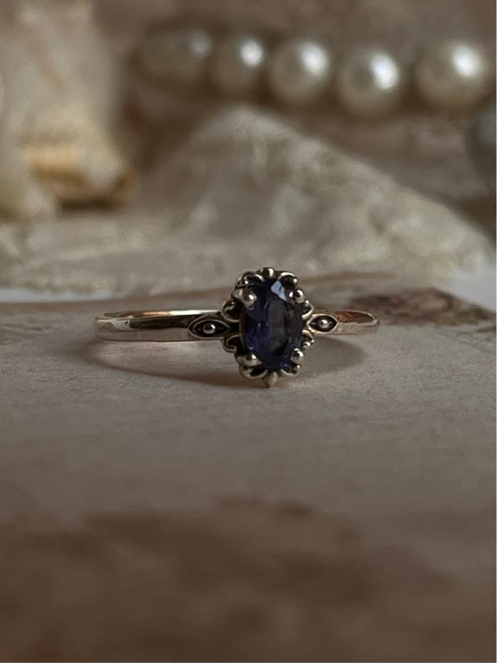 Iolite Victorian Style 925 Sterling Silver Ring