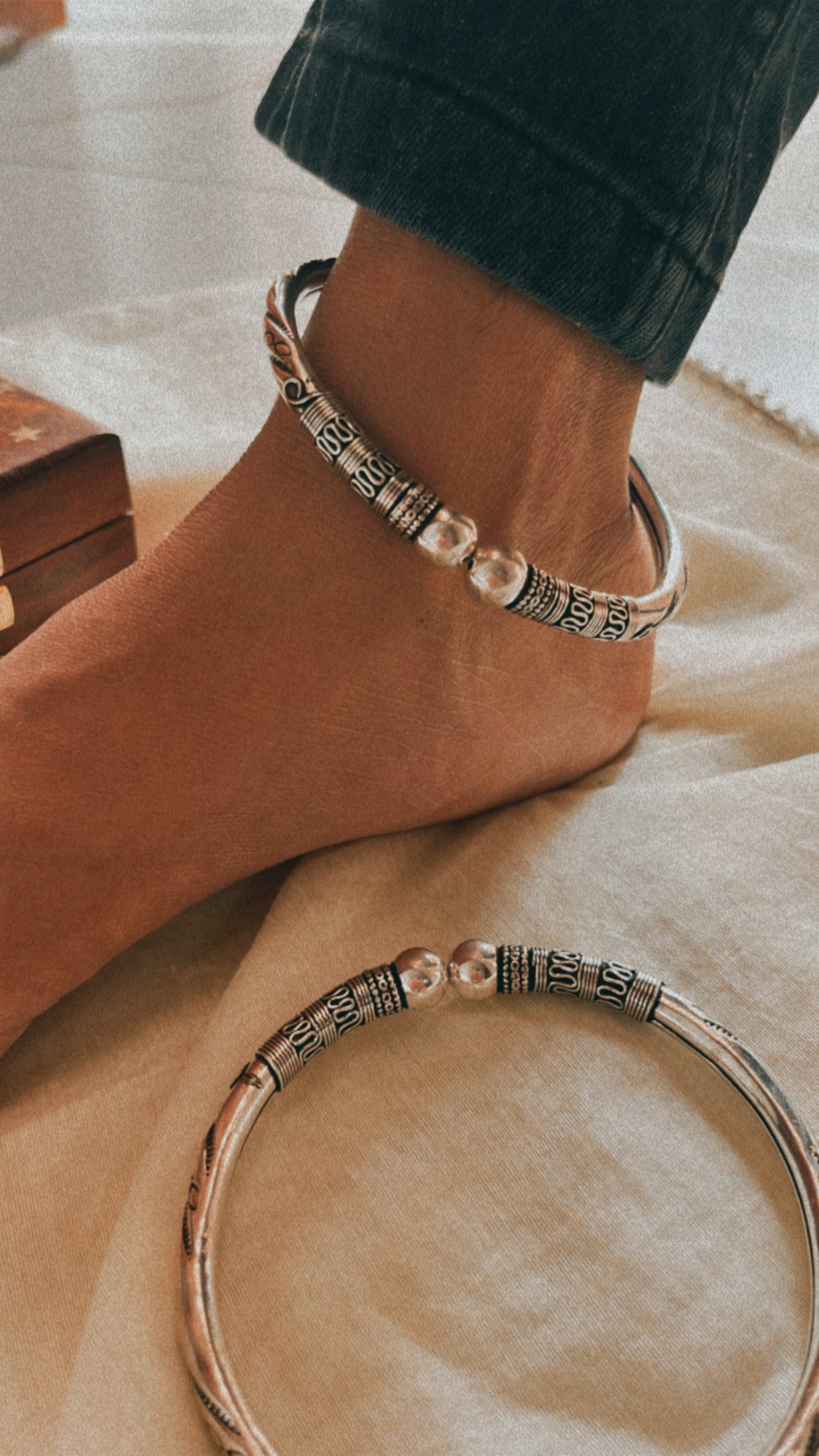 Handcrafted Leg Kada - Design 2 with Unique Detailing
