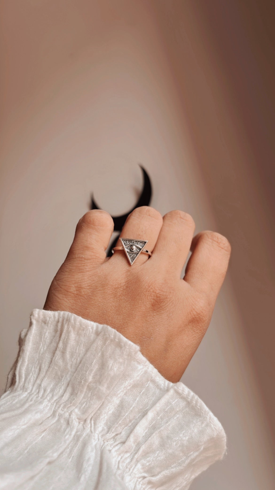 Charming Eye of Providence silver ring featuring a bold design