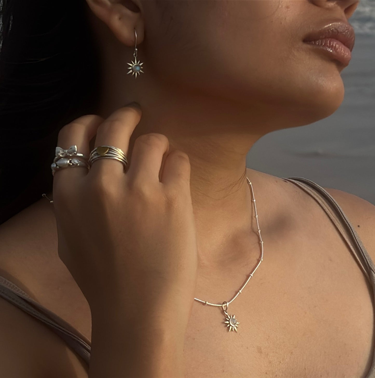 925 Sterling Silver Snake Dot Sunshine Moonstone Necklace