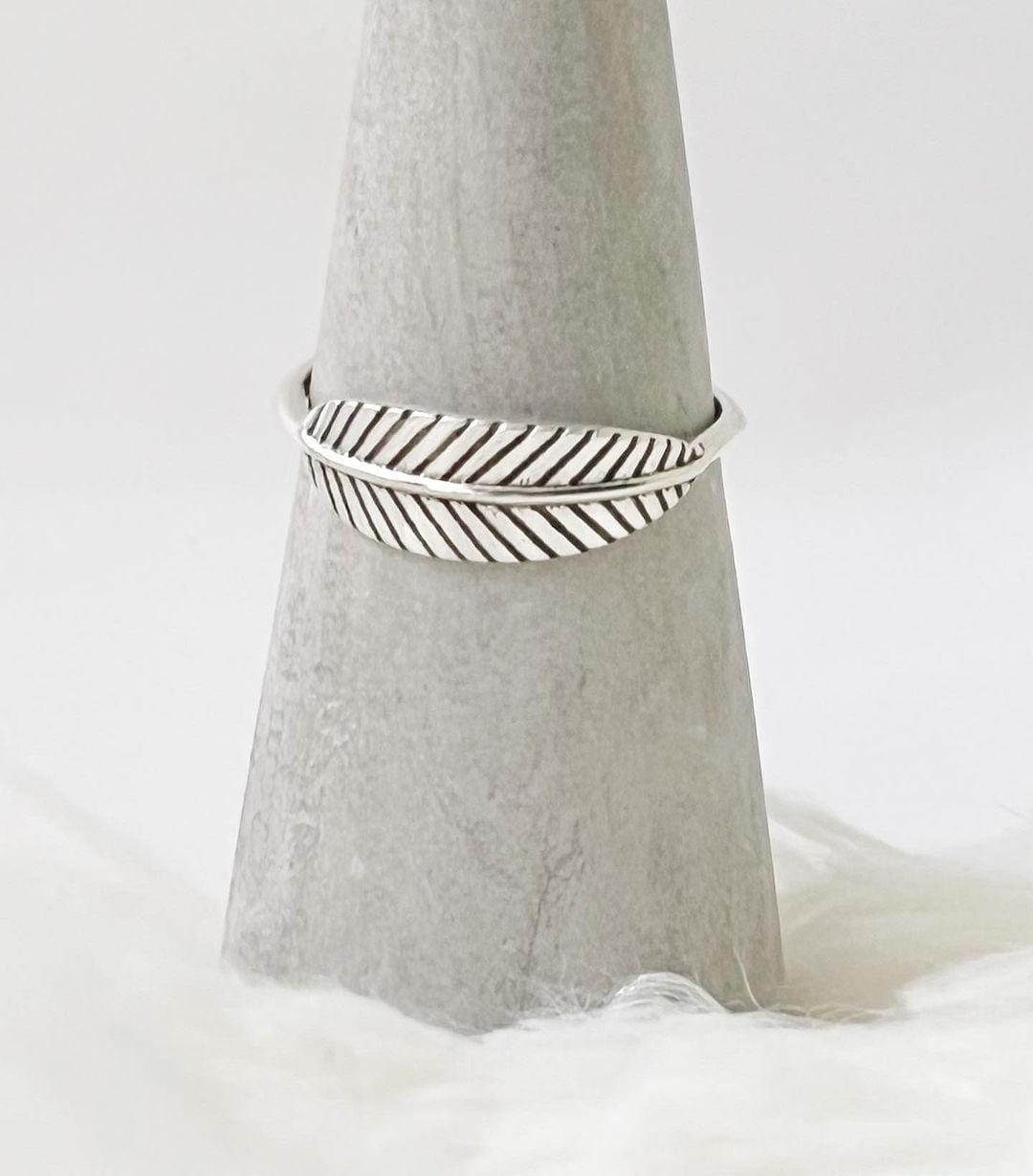 Sterling Silver Old Leaf Band Ring