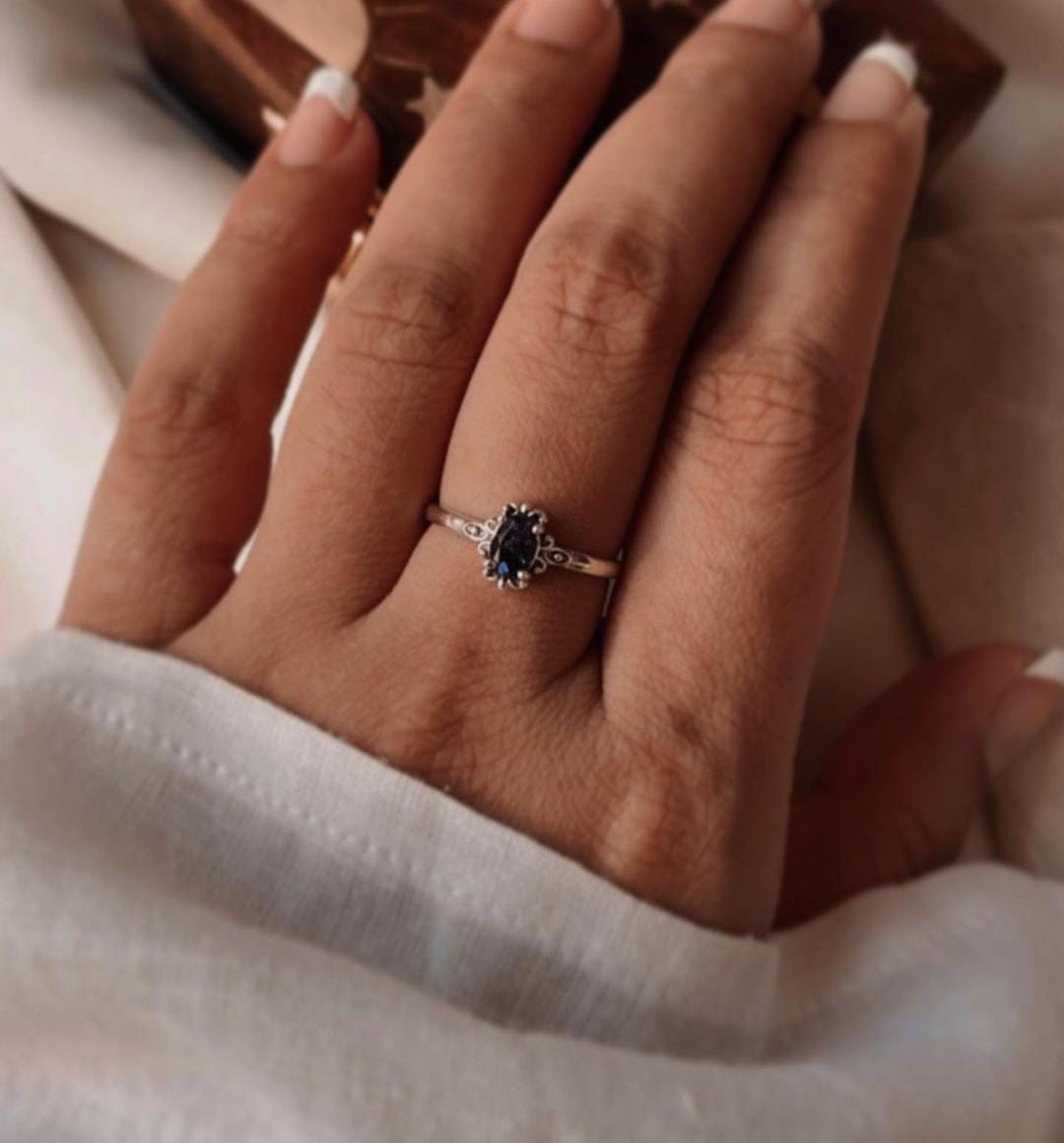 925 sterling silver Iolite ring with Victorian detailing