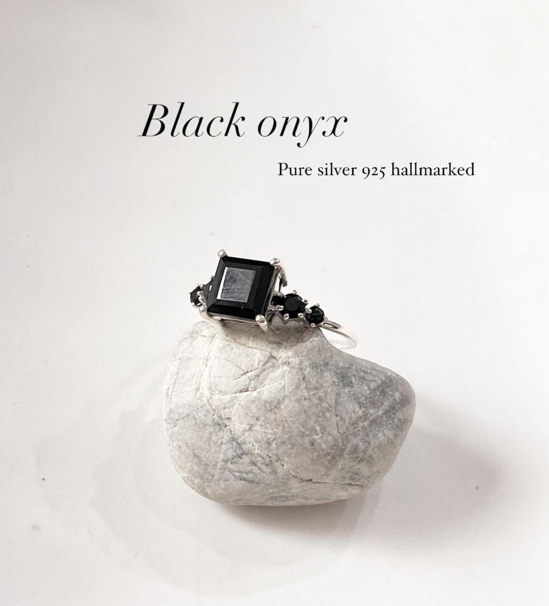 Black Onyx Square Cut Silver Ring