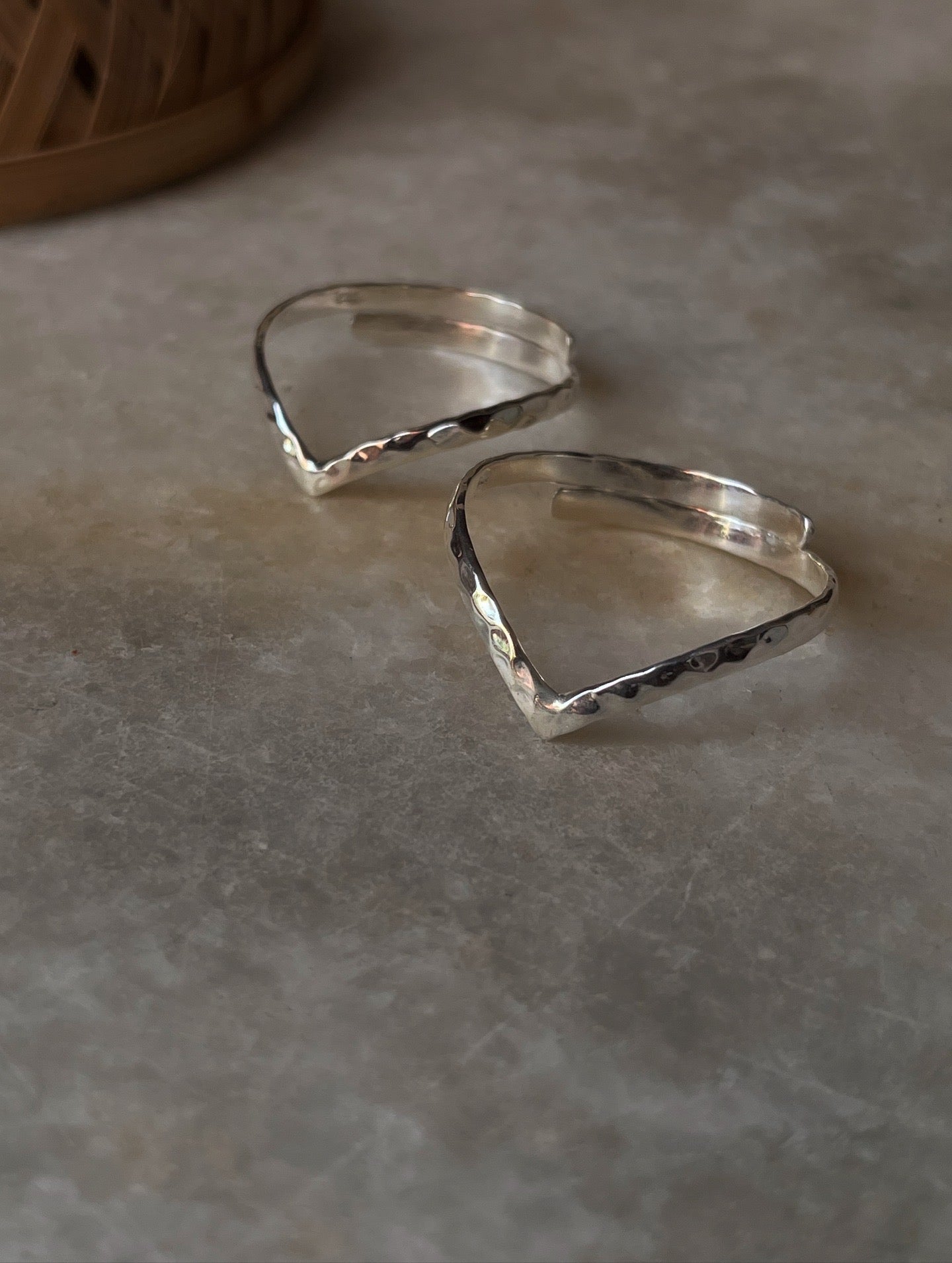 V Hammered Thumb Pure 925 Sterling Silver Big Toe Ring