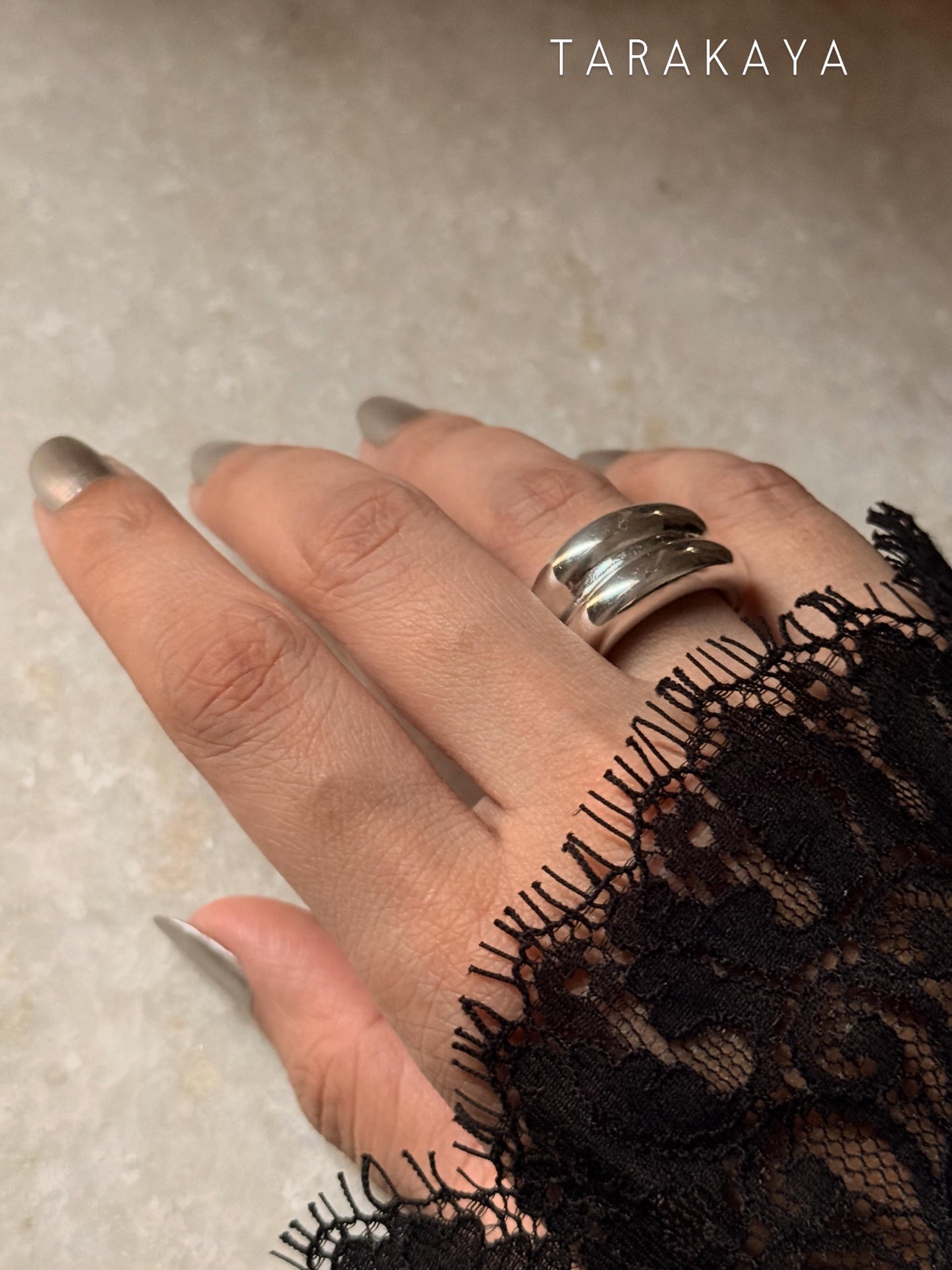 925 Sterling Silver Chunky Twin Hula Dome Band Ring