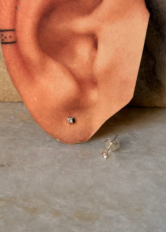 925 Sterling Silver White Topaz Minimal Tiny Studs Earrings