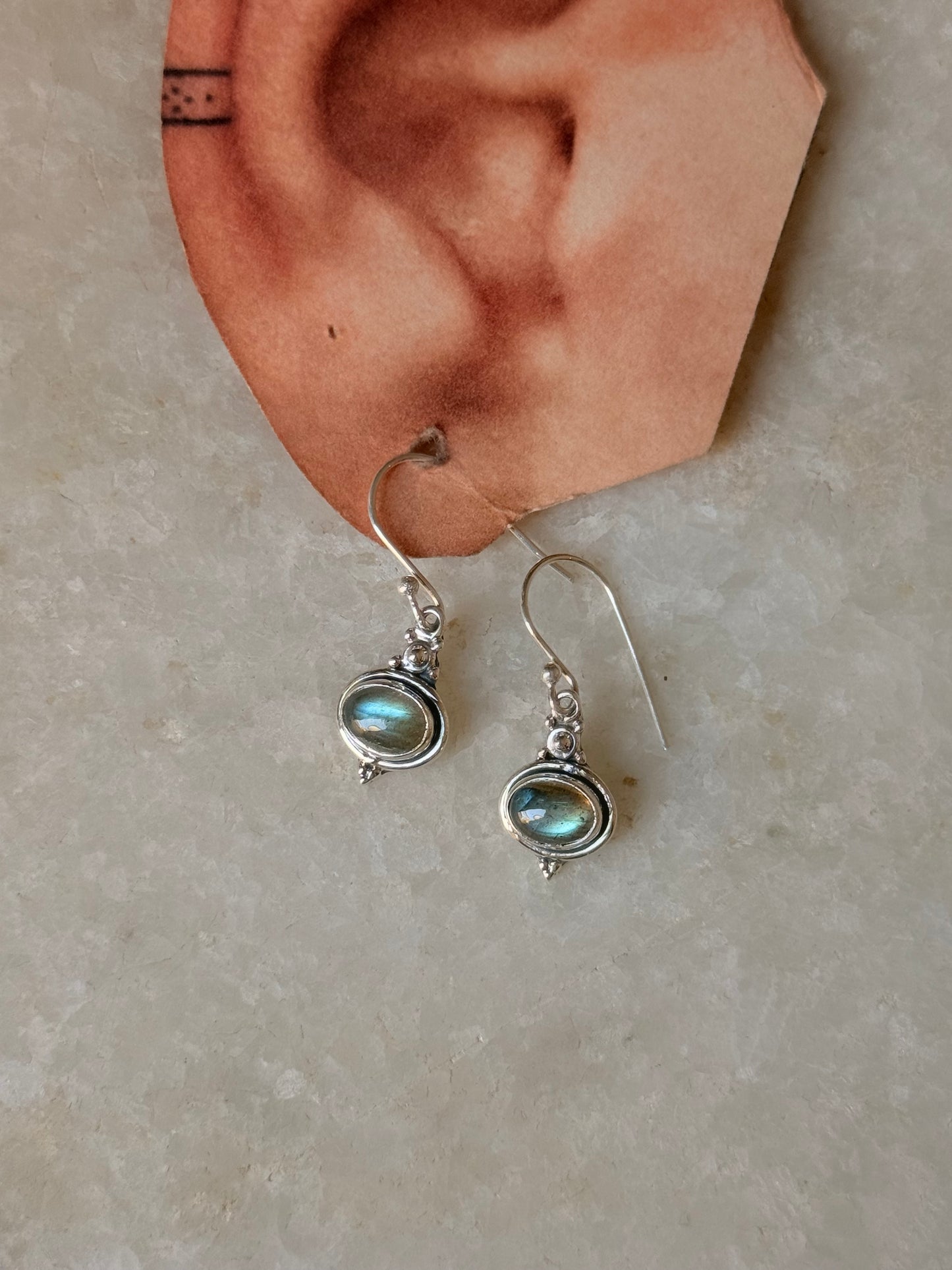 925 Sterling Silver Labradorite Rawa Handcrafted Antique Style Hook Earrings