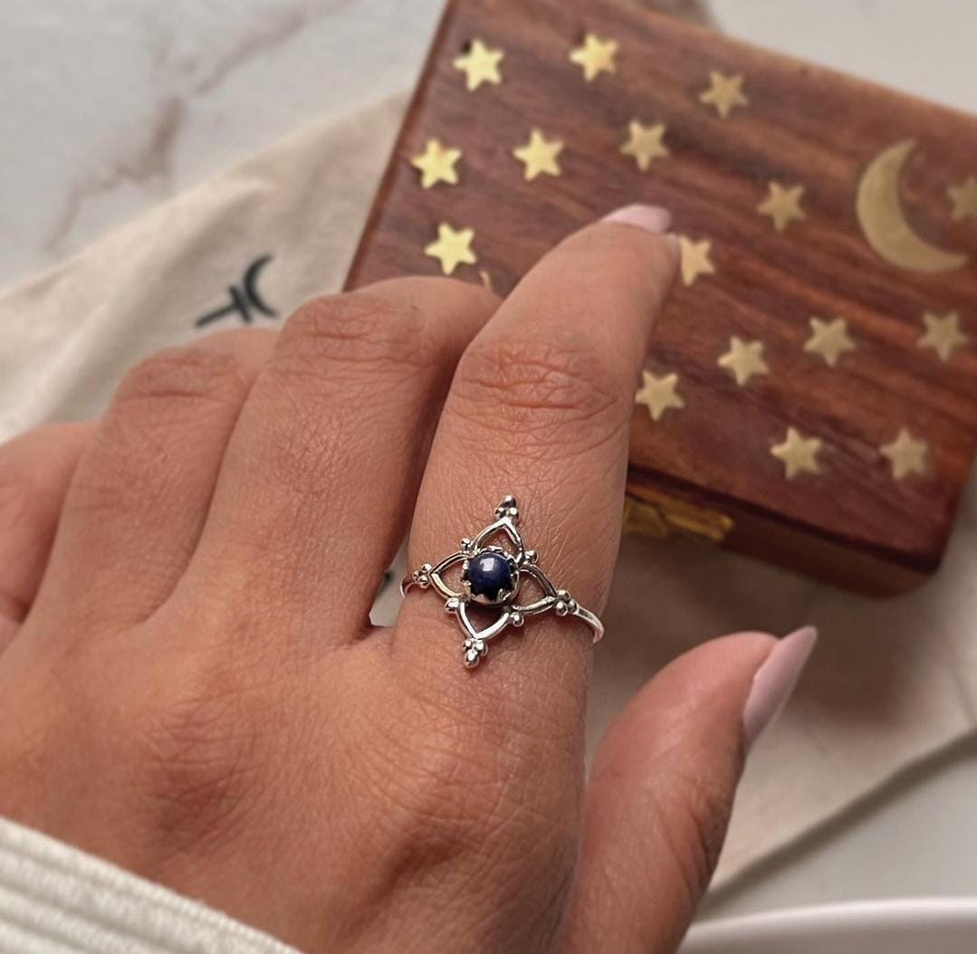 Beautiful Lapis Lazuli Flower Ring in Sterling Silver