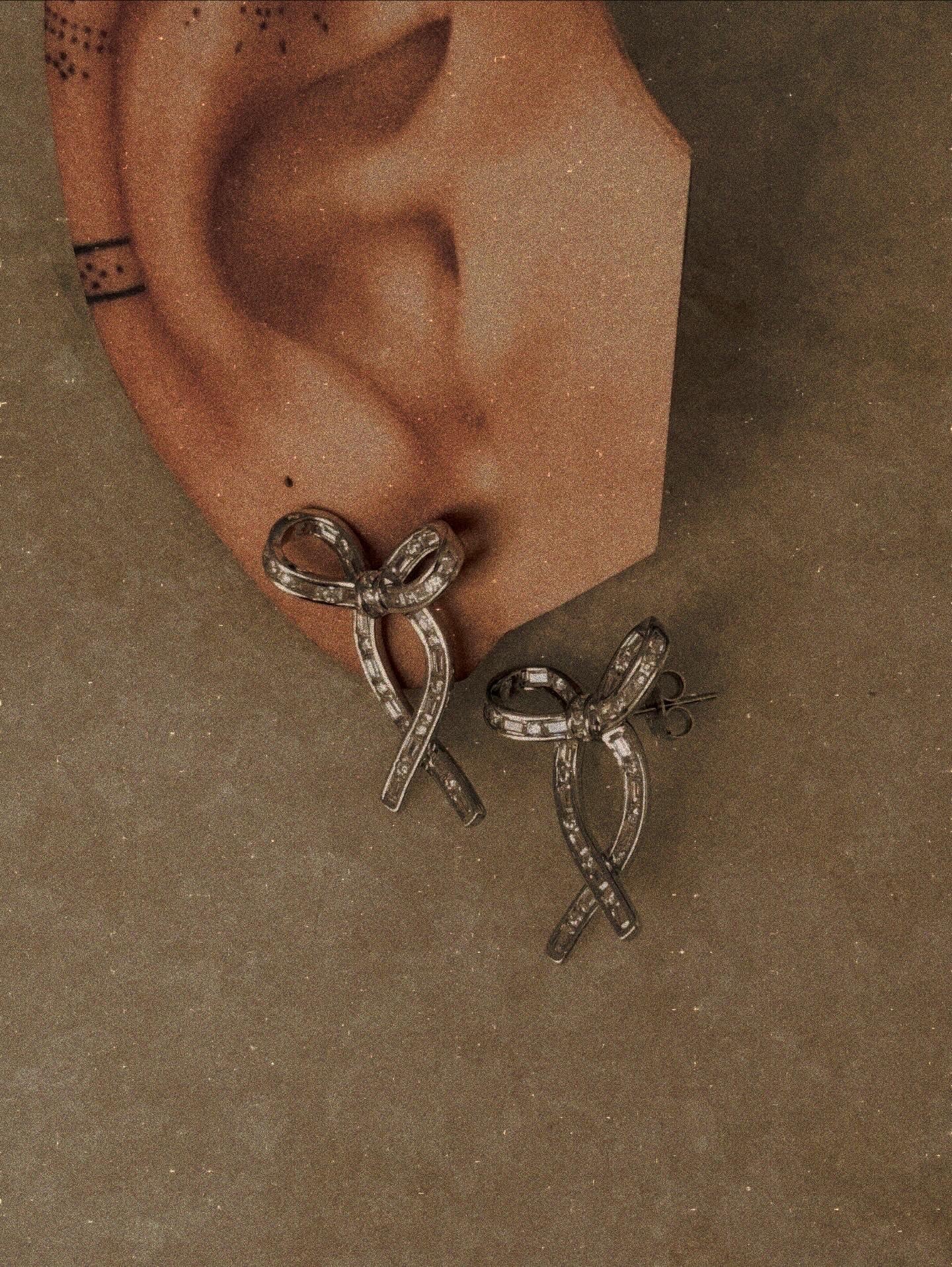 925 Sterling Silver Pretty Bow Statement Cz Earrings Earrings