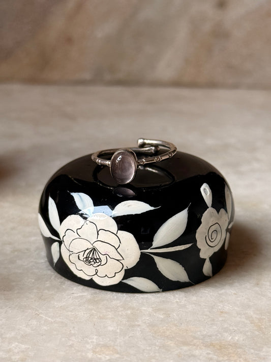 925 Sterling Silver Rose Quartz Oval Tribal Engraved Adjust Light Ring