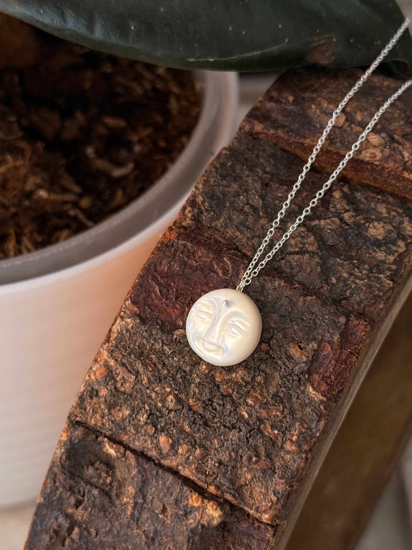 925 Sterling Silver Mother of Pearl Full Moon Face Carved Handcrafted Necklace